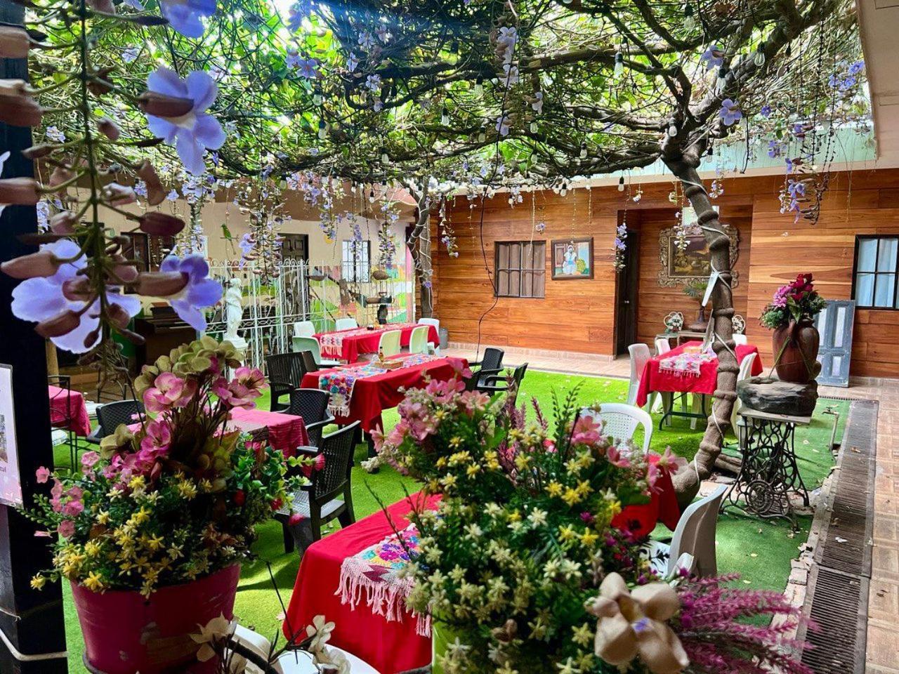 Argueta Hotel San Luis Екстер'єр фото