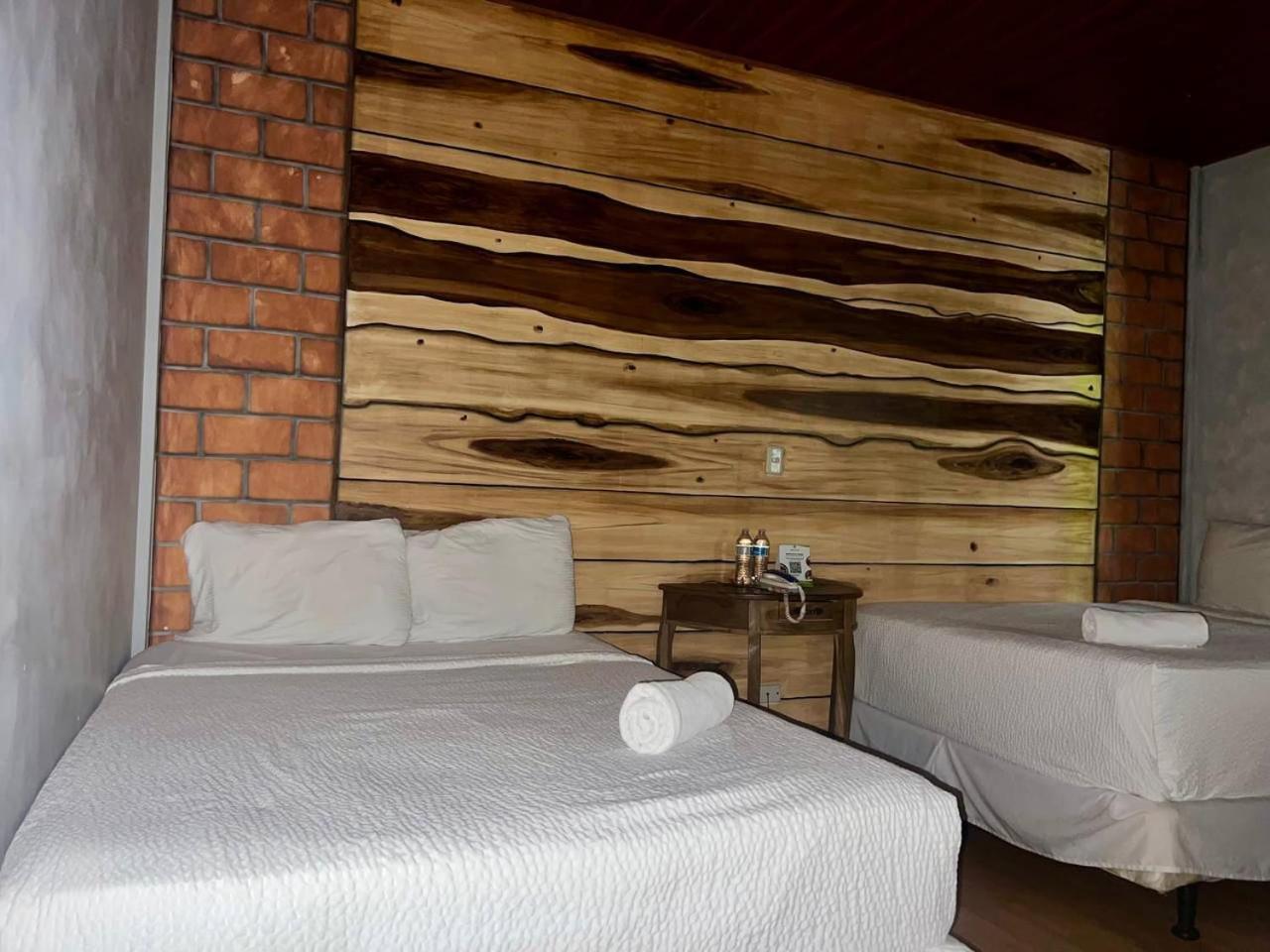 Argueta Hotel San Luis Екстер'єр фото