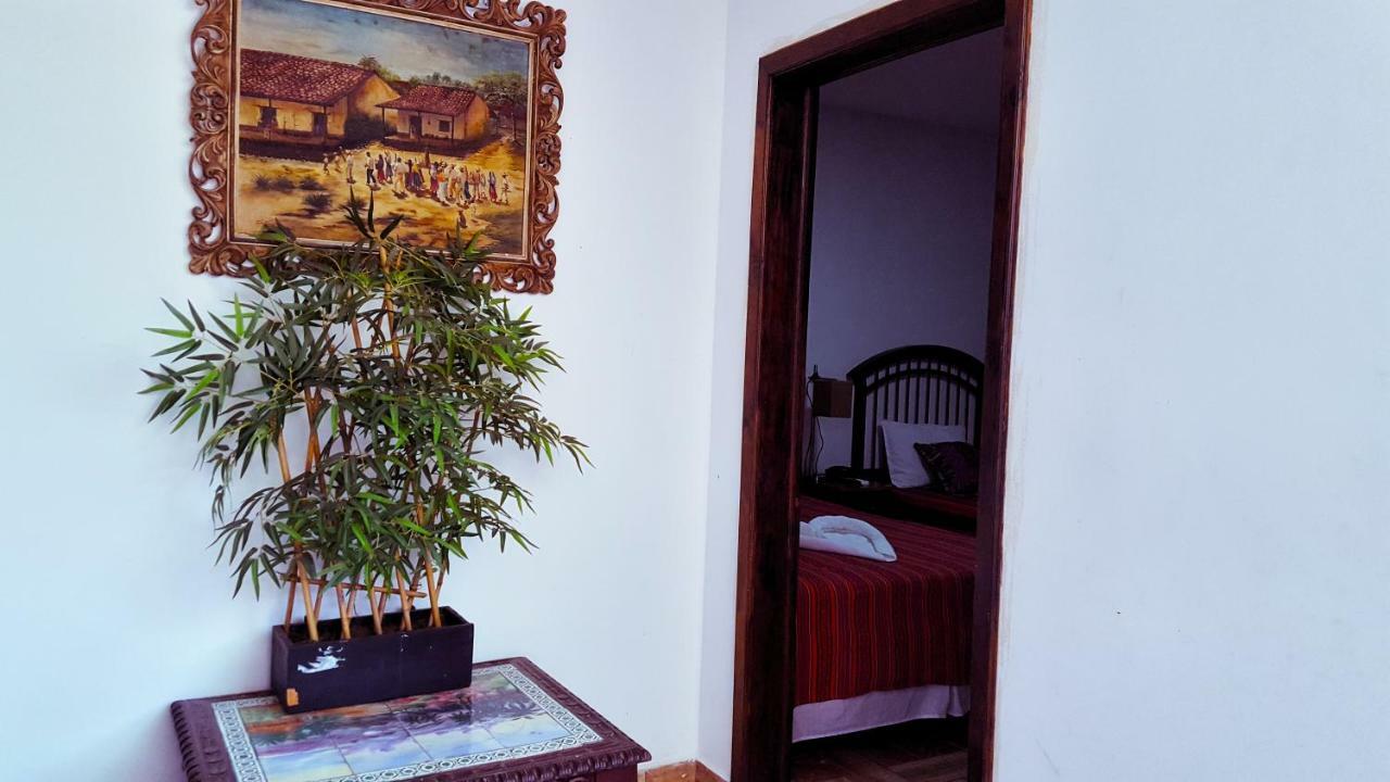 Argueta Hotel San Luis Екстер'єр фото